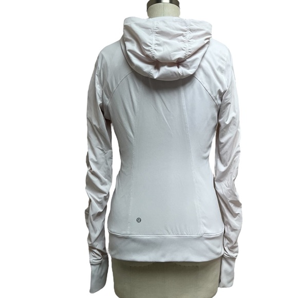 Lululemon Reversible Dance Studio Jacket III in a Little Pink Size 8 - Picture 6 of 16